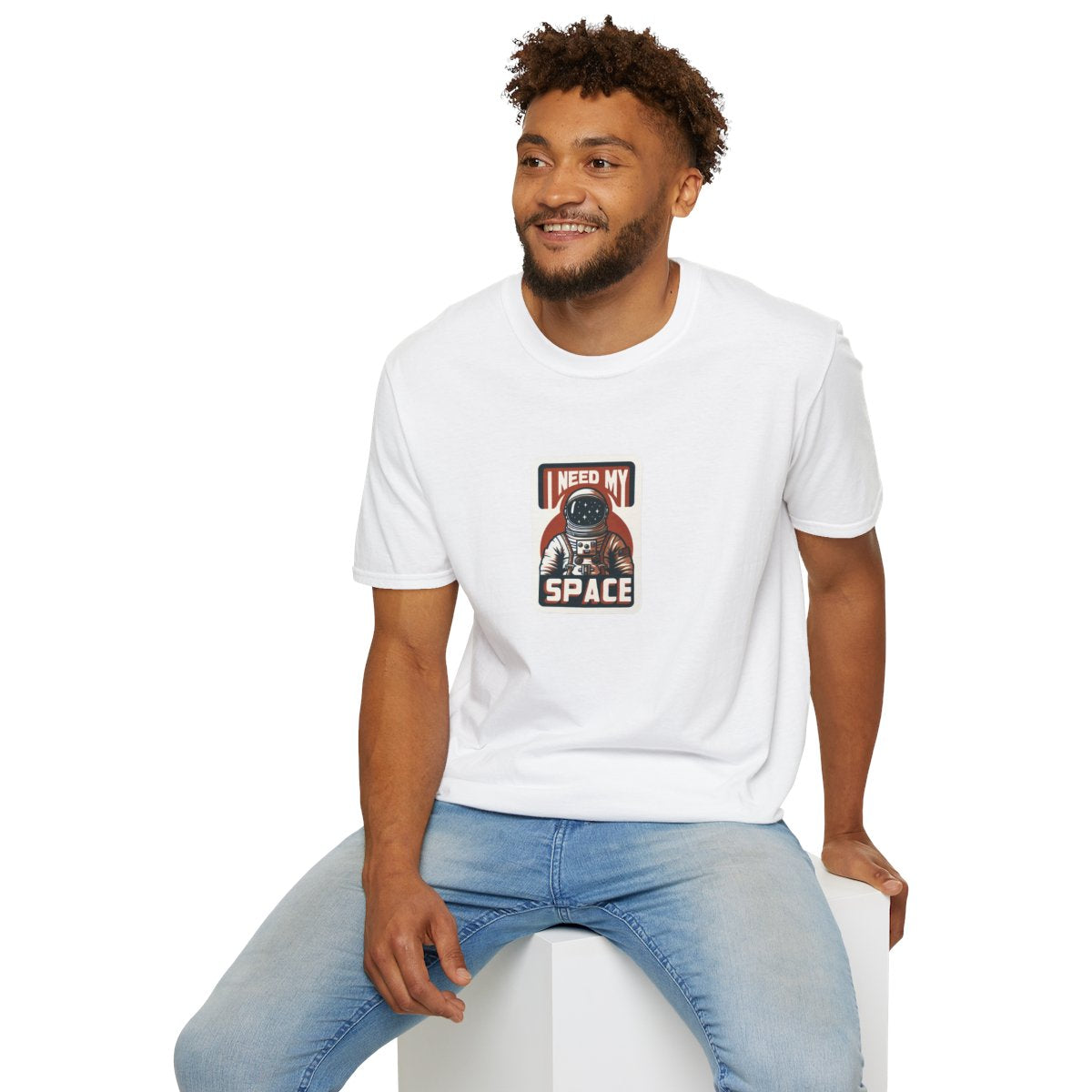Retro T-Shirt - Lone Astronaut Saying "I need my space" - Retro Style T-Shirt