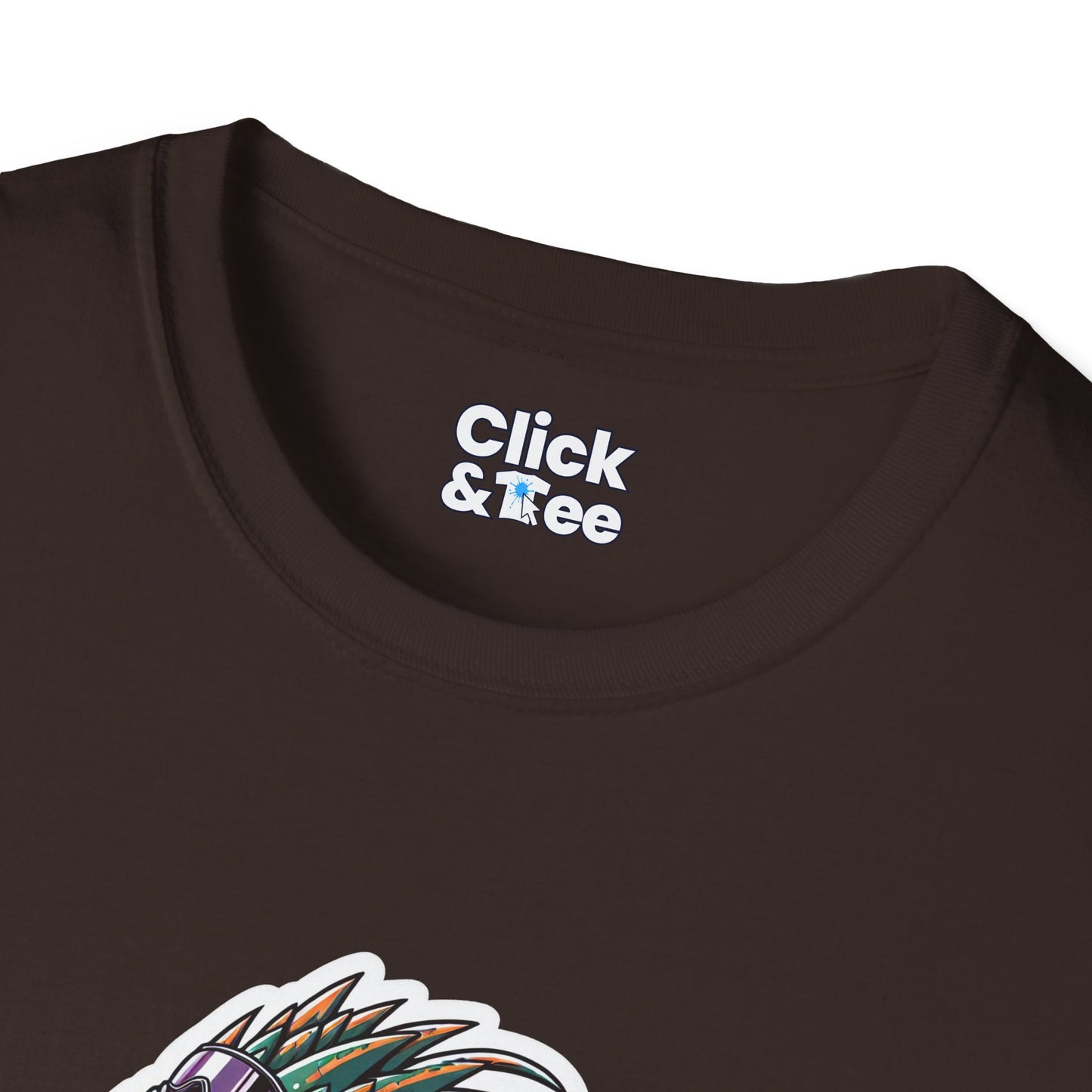 Unique T-Shirt - Heroic Lizard Snowboarder Flying through the air - Shonen Anime Style T-Shirt