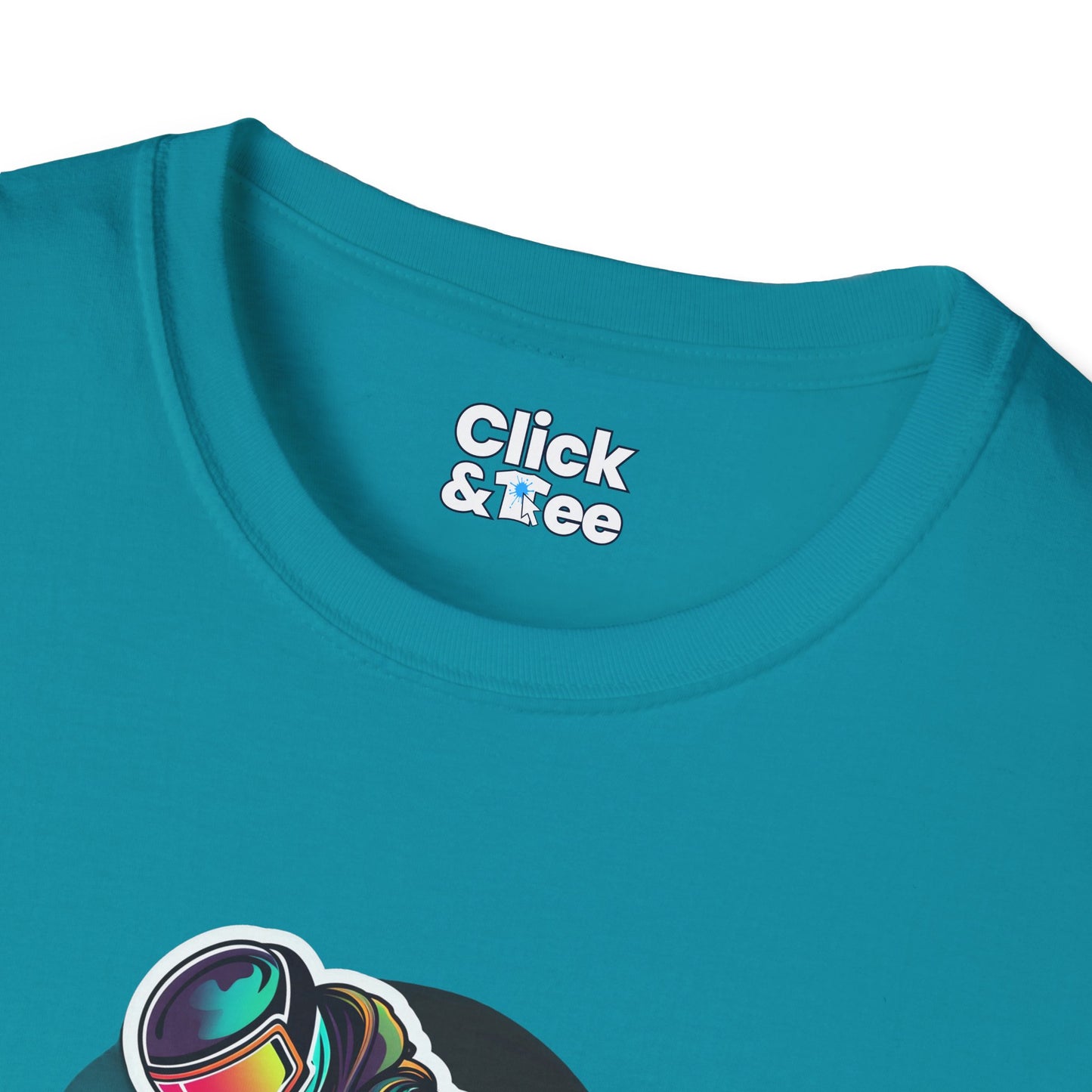 Retro T-Shirt - Aggressive Robot Snowboarder Flying through the air - Retro Style T-Shirt