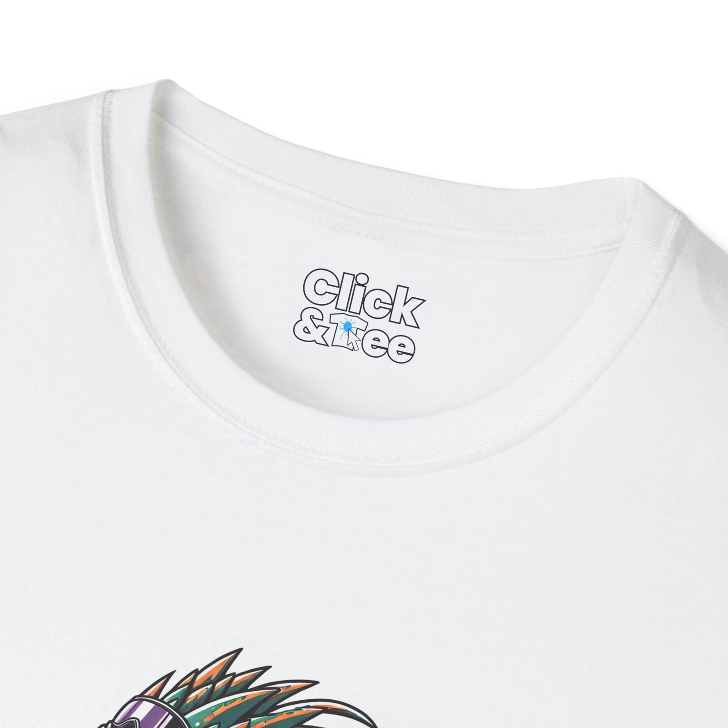 Unique T-Shirt - Heroic Lizard Snowboarder Flying through the air - Shonen Anime Style T-Shirt