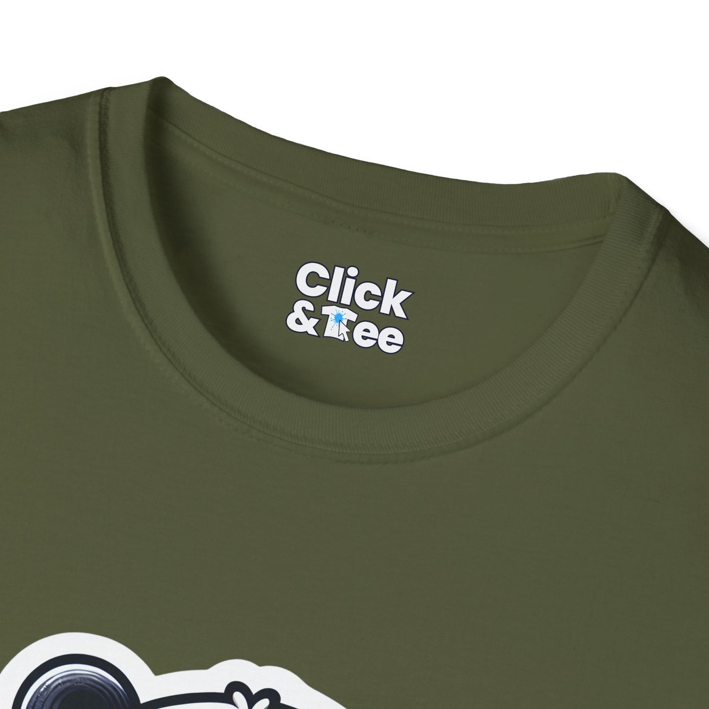 Realistic T-Shirt - Hungry Panda Eating Bamboo - Realistic Style T-Shirt