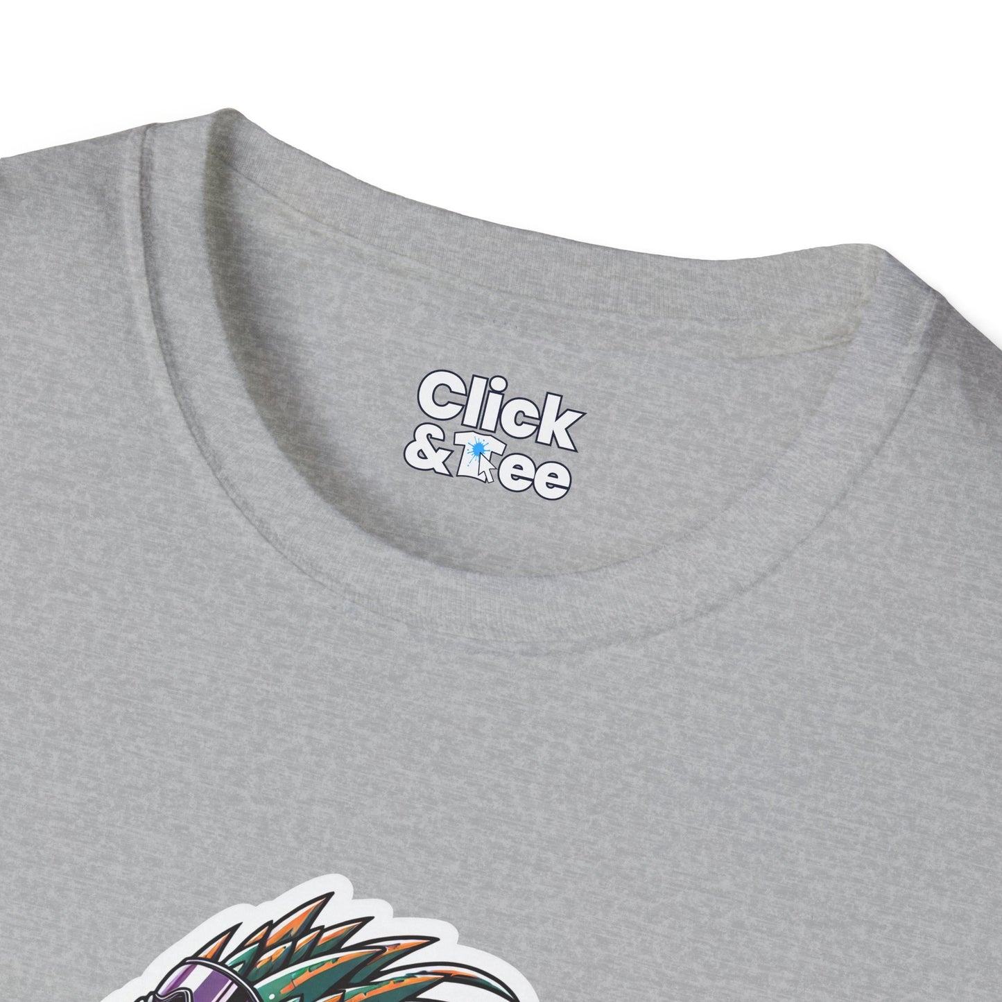 Unique T-Shirt - Heroic Lizard Snowboarder Flying through the air - Shonen Anime Style T-Shirt