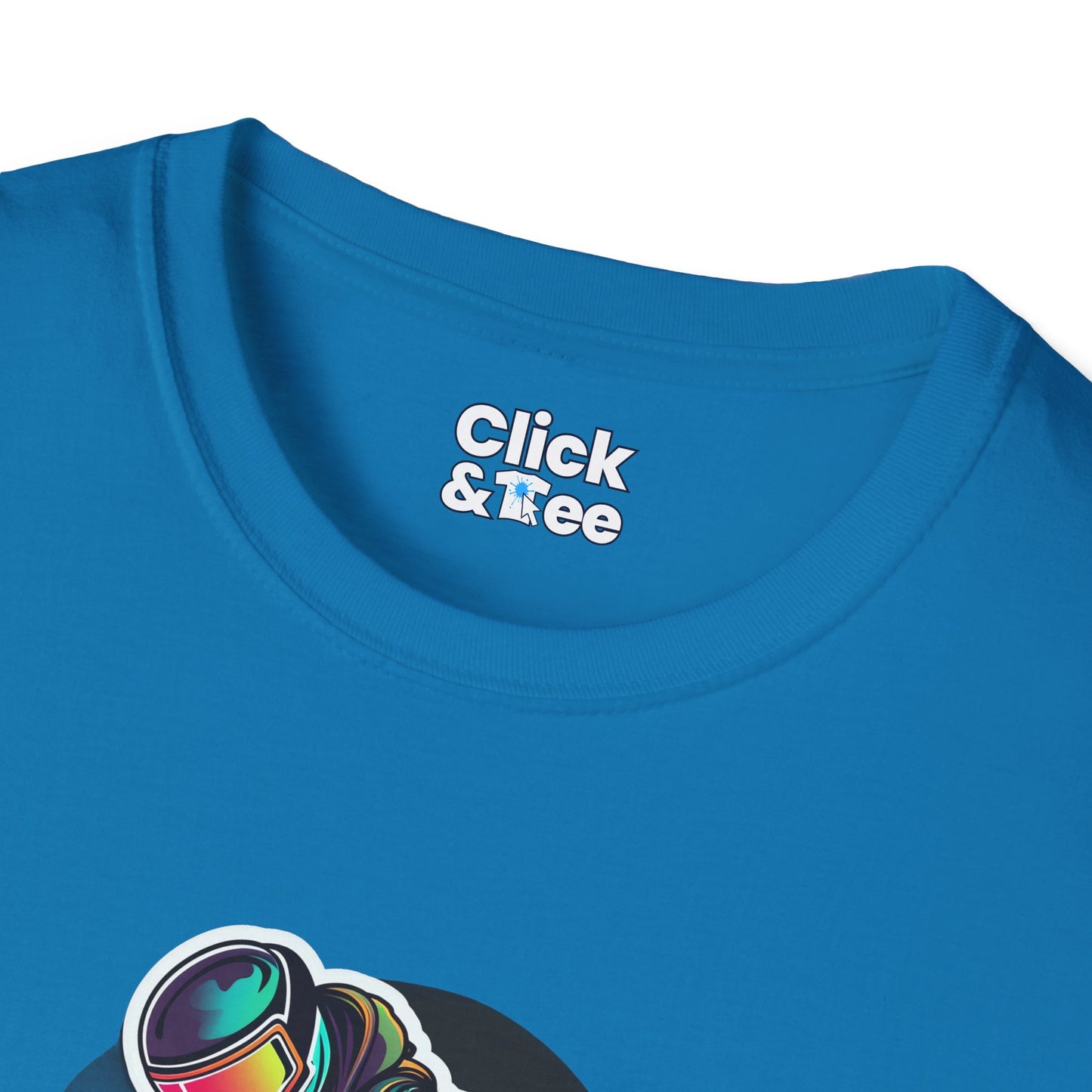 Retro T-Shirt - Aggressive Robot Snowboarder Flying through the air - Retro Style T-Shirt
